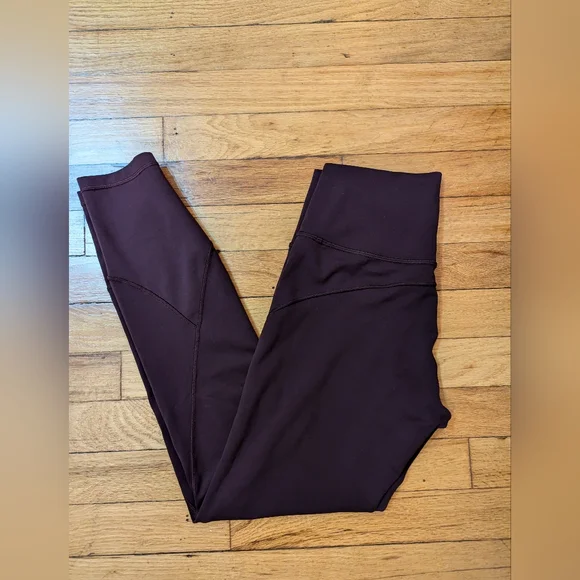 Lululemon Invigorate High-Rise Tight 25" - Picture 5 of 6